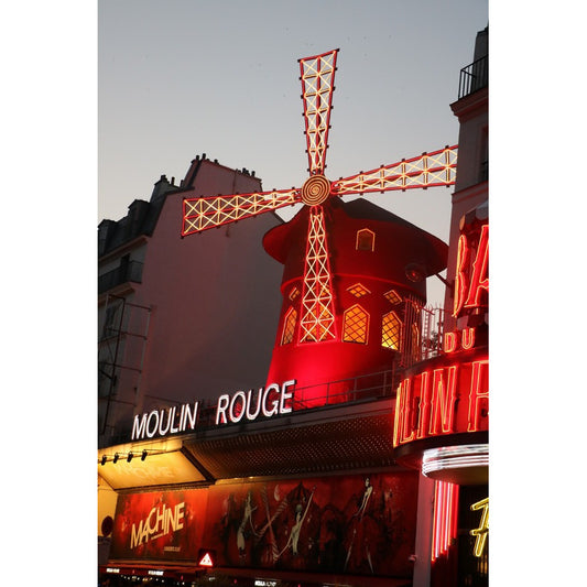 Moulin-rouge-paris-5