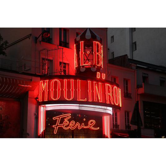 Moulin-rouge-paris-8